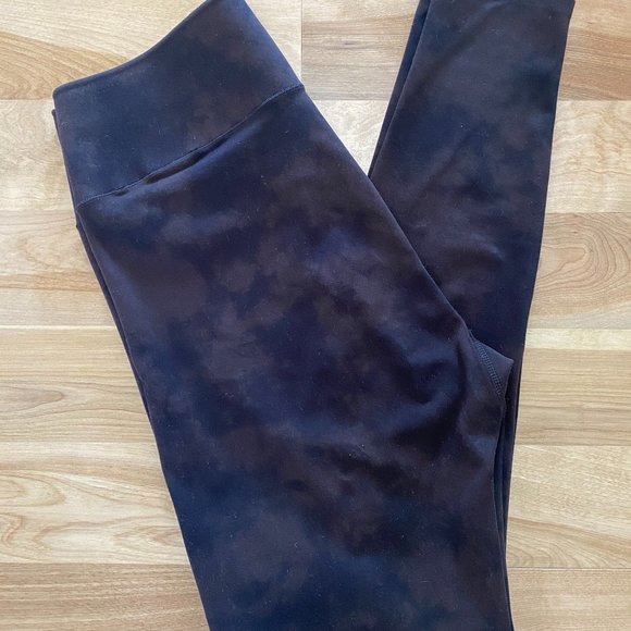 Uniqlo Womens AIRism UV Protection Leggings - Picture 2 of 3